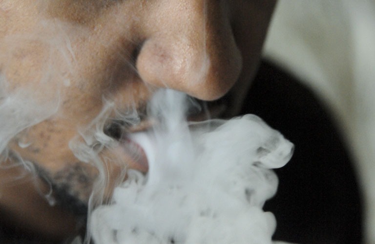 Webpalestra debate riscos da nicotina e dos cigarros eletrônicos