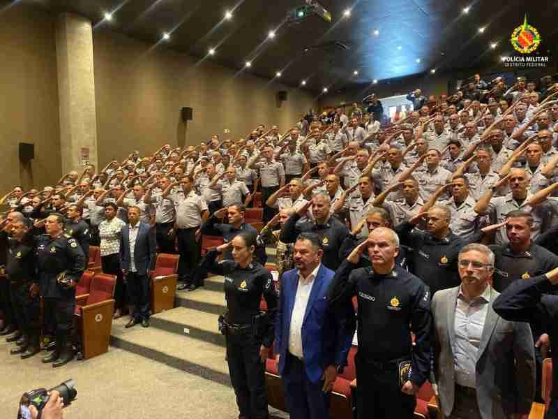 Curso de Habilitação de Oficiais Administrativos, Especialistas e Músicos da PMDF tem aula inaugural