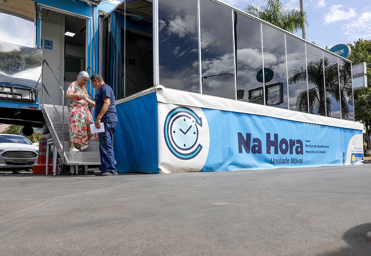 Moradores do Lago Sul e região aproveitam serviços do Na Hora Mais Perto do Cidadão