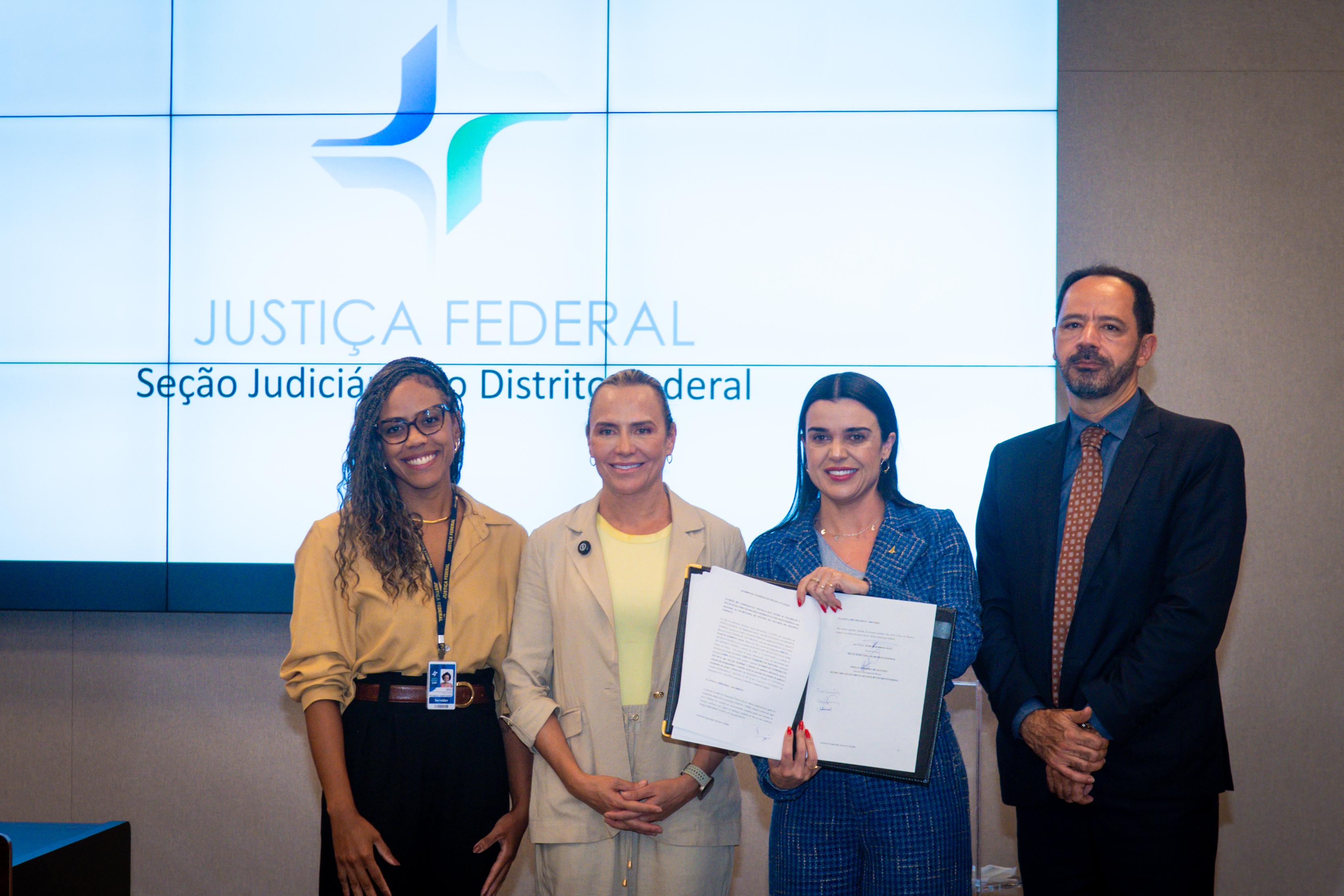 GDF assina Acordo de Cooperação Técnica&nbsp;para reserva de vagas para mulheres em situação de vulnerabilidade