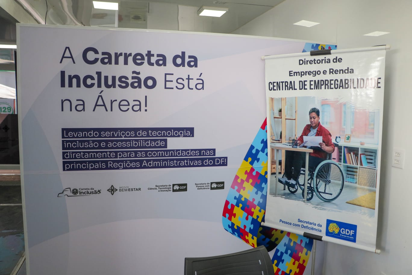 Carreta da Inclusão leva tecnologia, lazer e cidadania às comunidades do DF