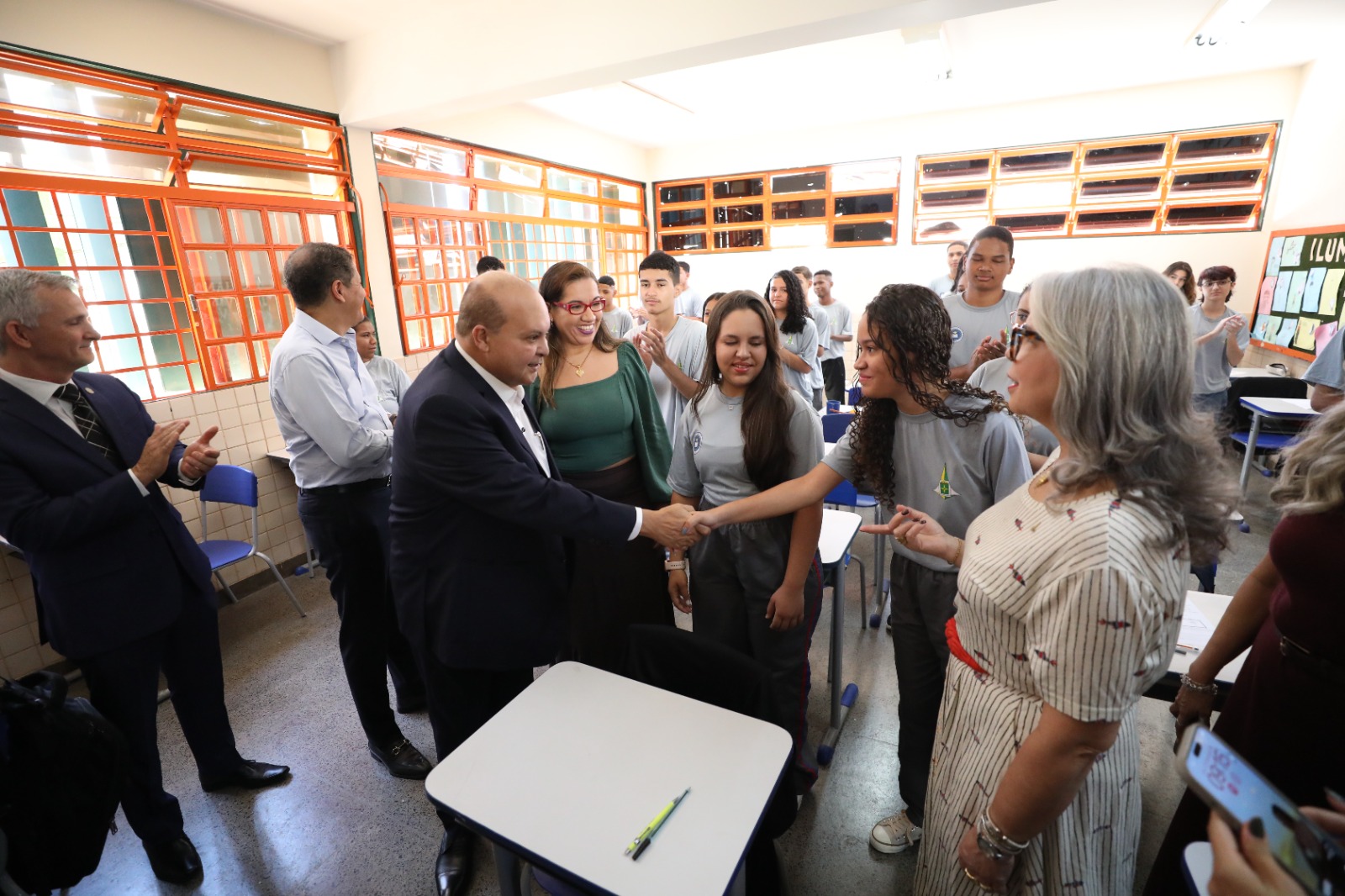 Com modelo aprovado por pais, alunos e professores, DF terá mais 25 escolas cívico-militares