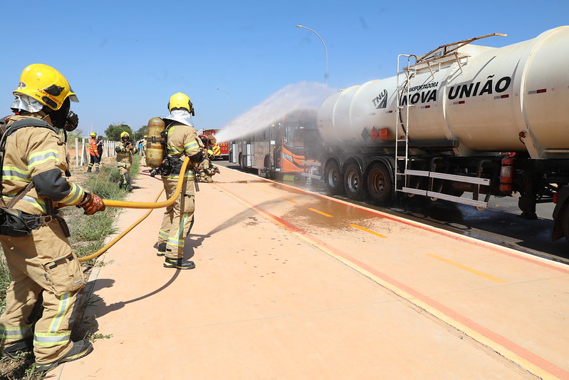 Forças de segurança do DF participam de simulação para situações de emergência