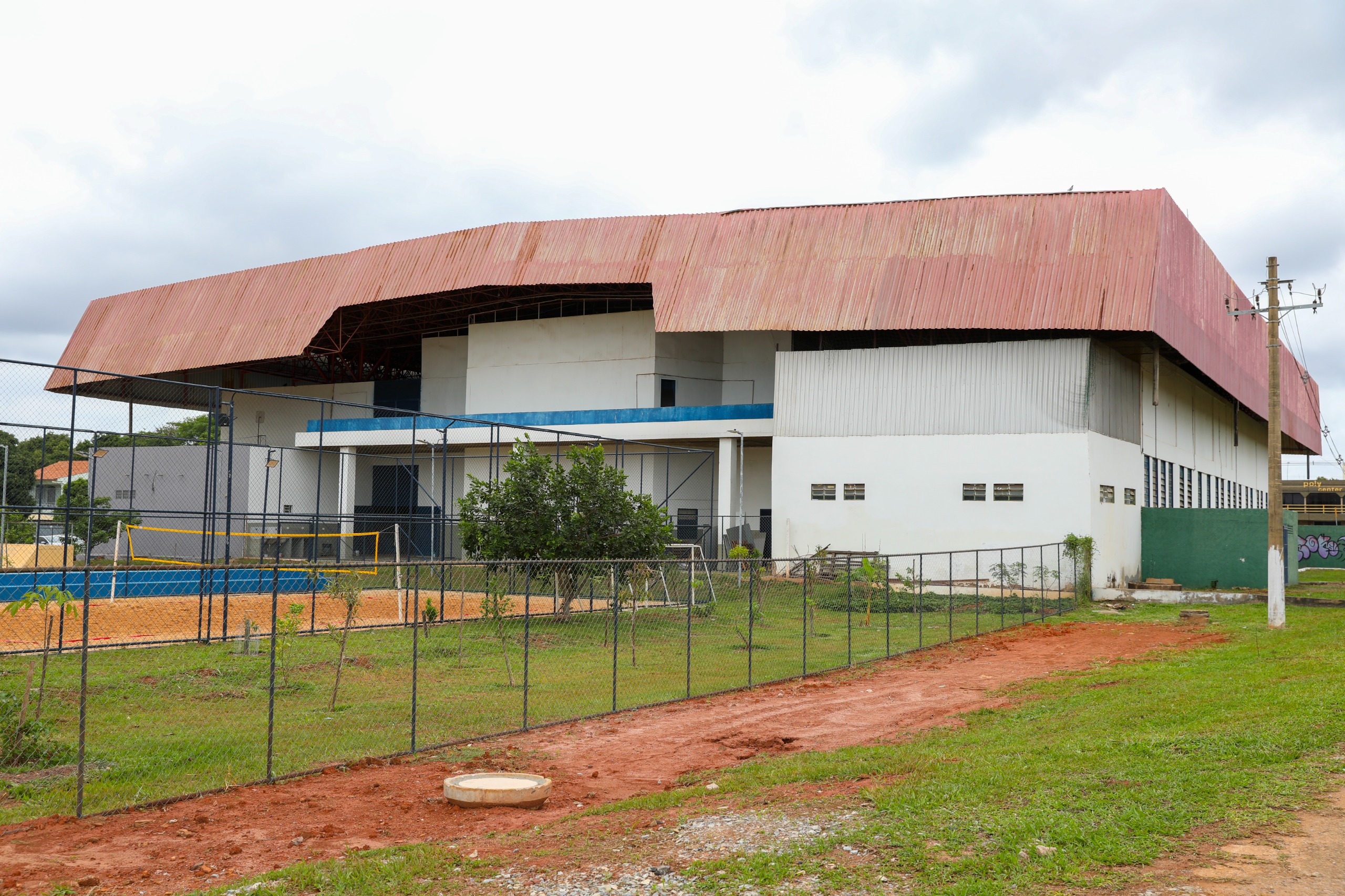 Ginásio de Esportes e Centro de Convivência do Idoso de Sobradinho serão reformados