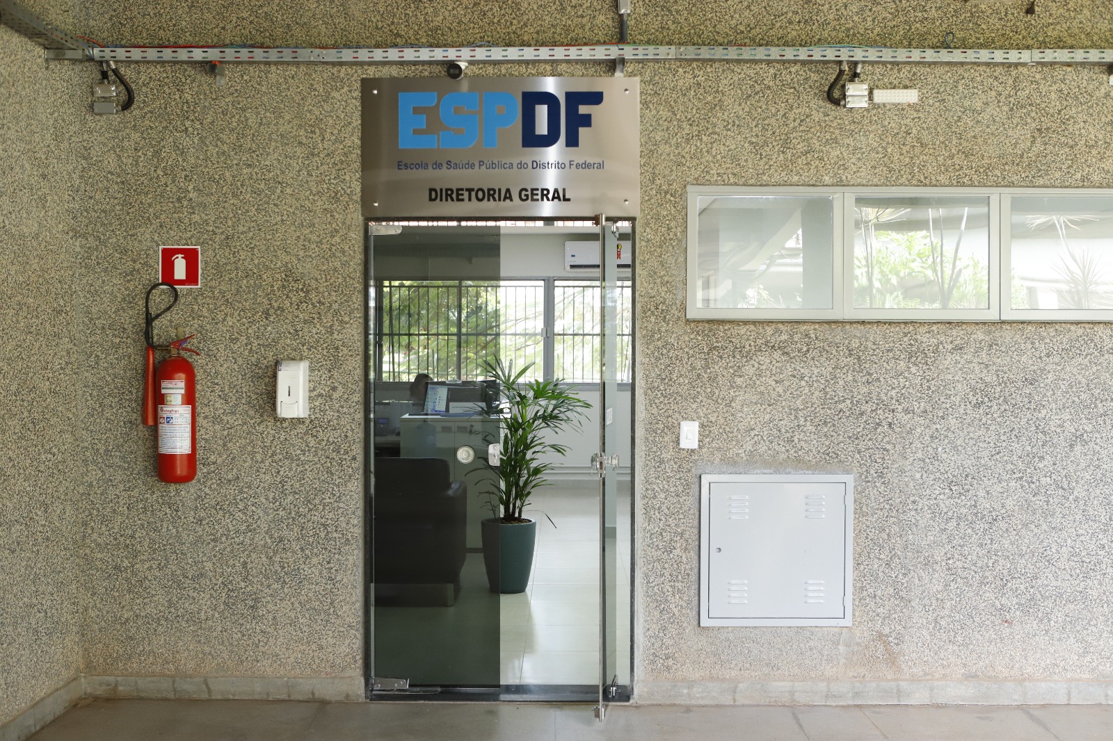 Lançado edital com 306 vagas para cursos gratuitos de pós-graduação na área de Saúde