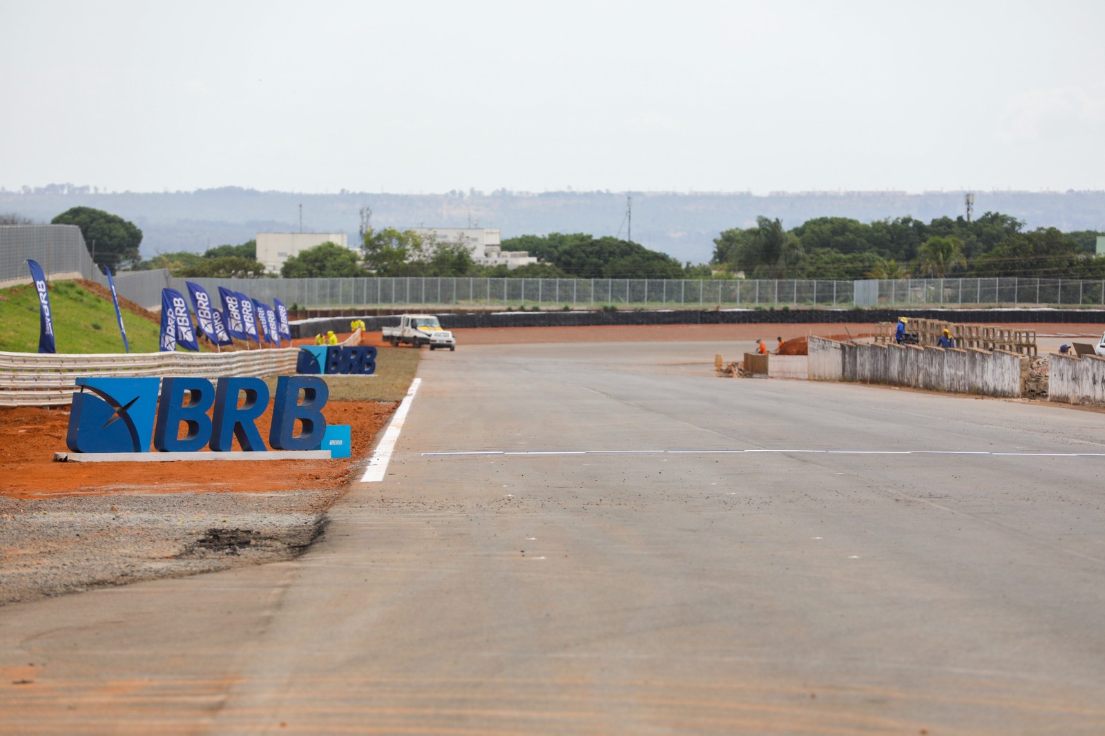 Cadastro para ingressos gratuitos da corrida de reinauguração do Autódromo de Brasília abre nesta terça-feira (25)