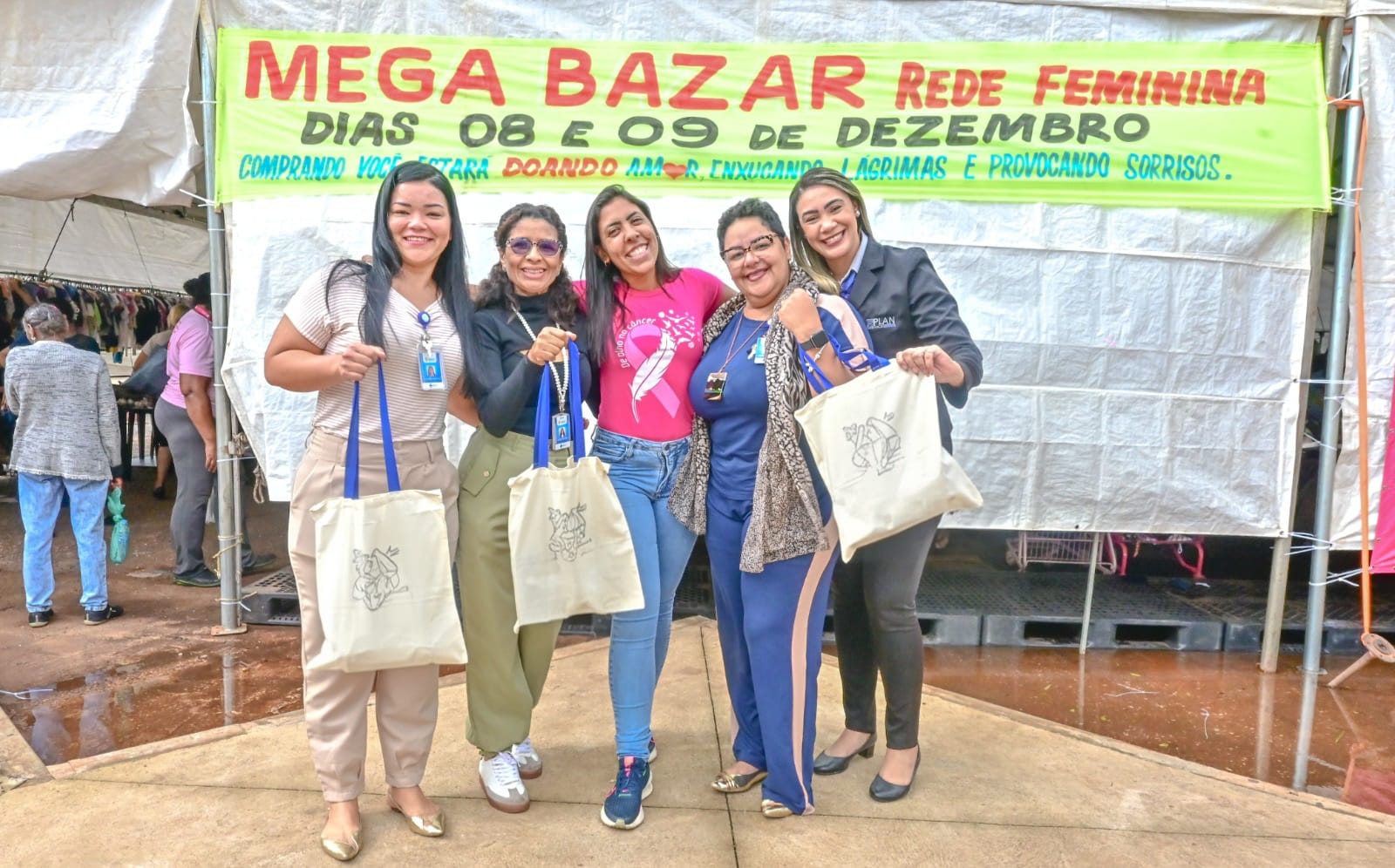 Rede Feminina de Combate ao Câncer promove bazar no Hospital de Base para arrecadar fundos