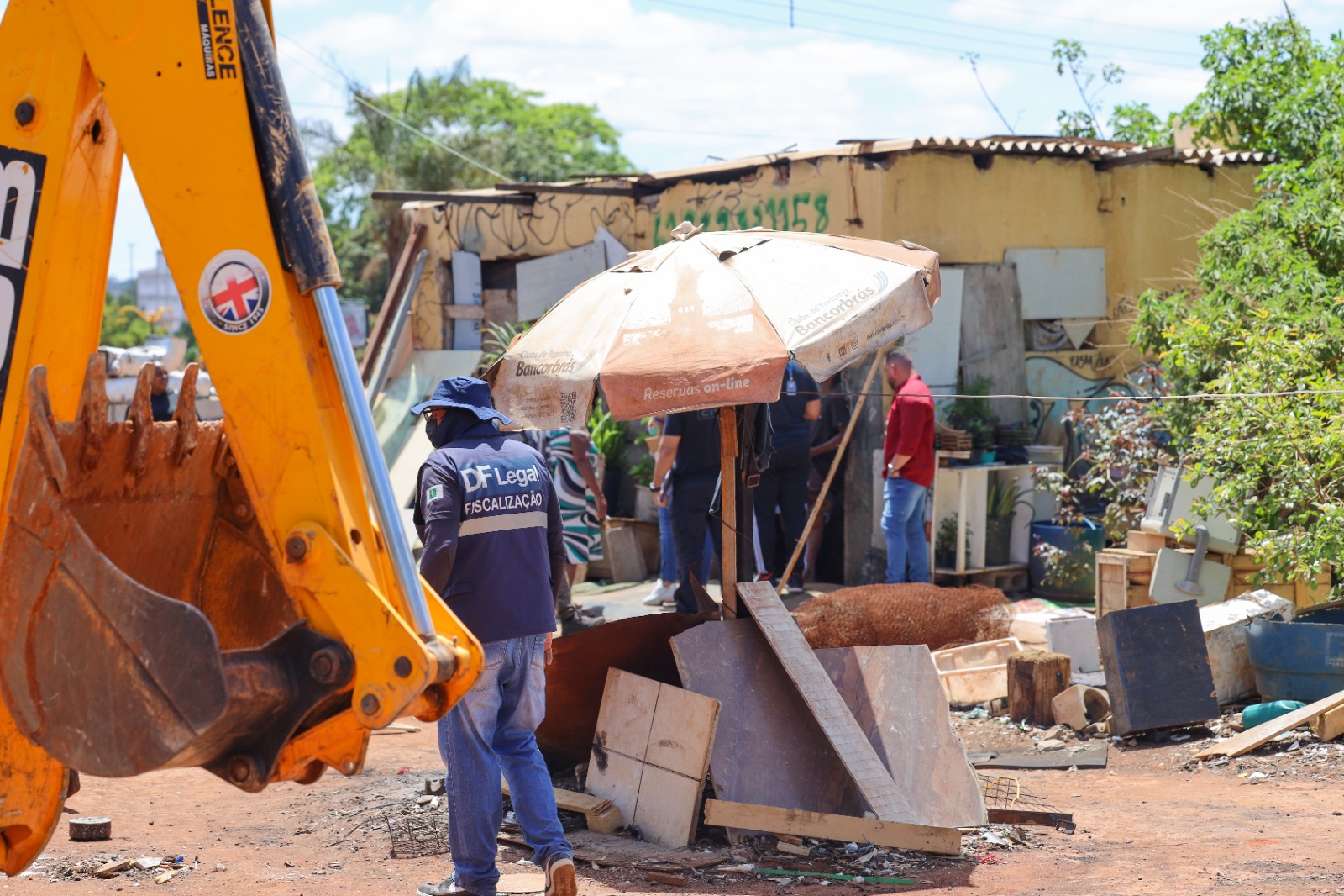 Ação de acolhimento atende a 75 pessoas em situação de rua no DF