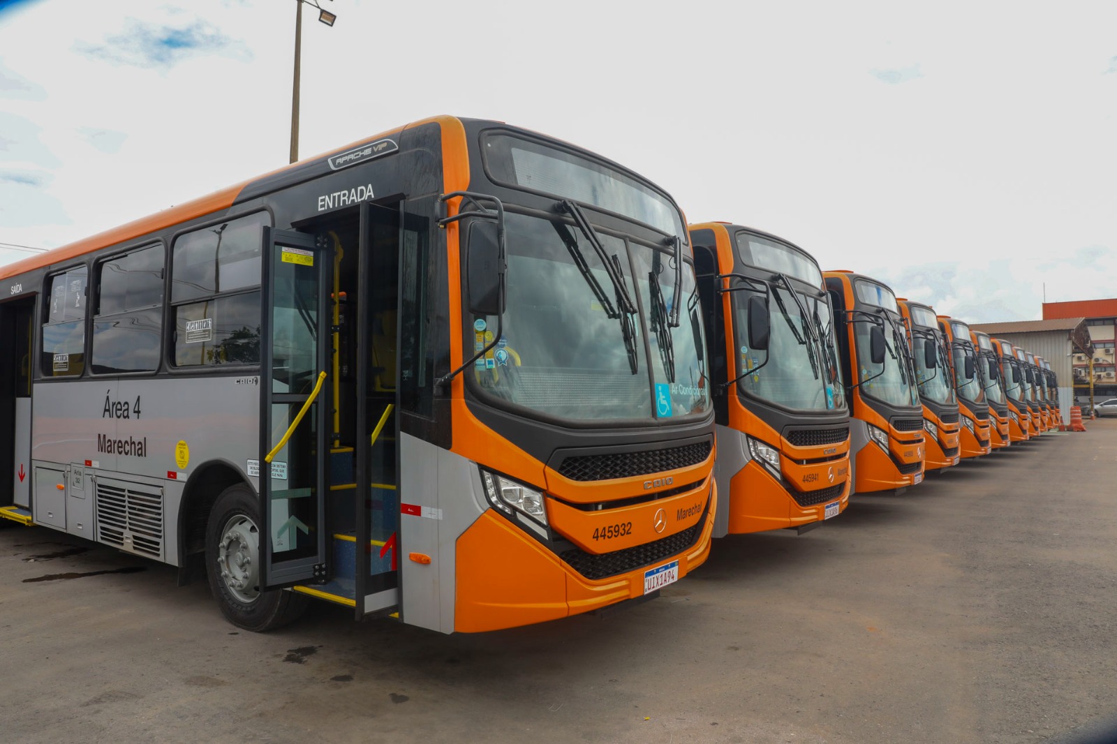 Transporte coletivo do DF renova 90% da frota e lidera o país em modernização dos veículos
