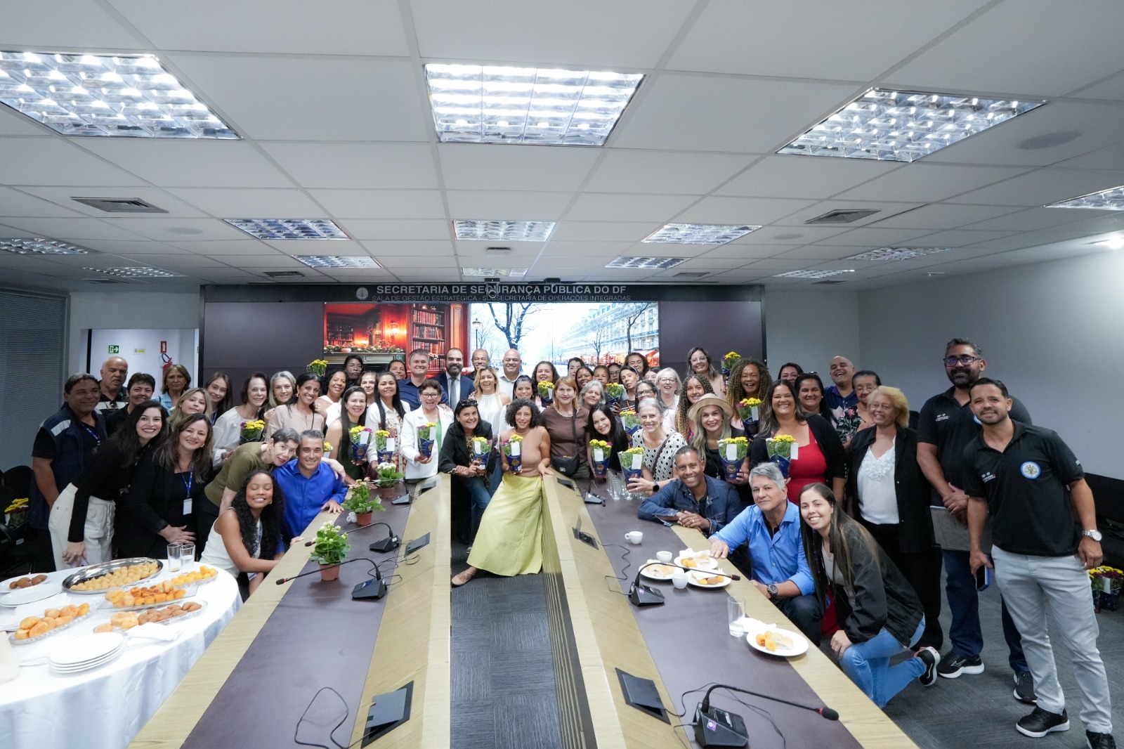 Protagonismo feminino nos Consegs é ressaltado em encontro promovido no mês das mulheres
