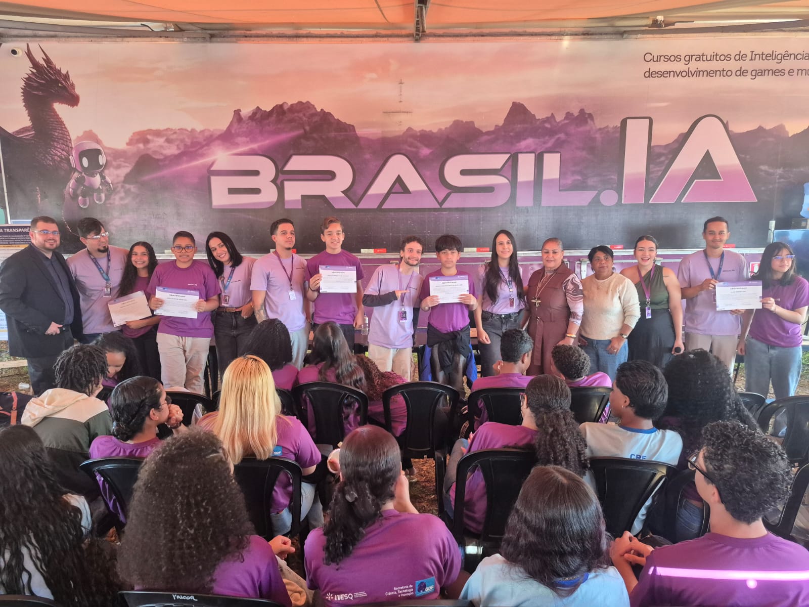 Mais de 740 alunos concluem cursos gratuitos de inteligência artificial do Brasil.IA