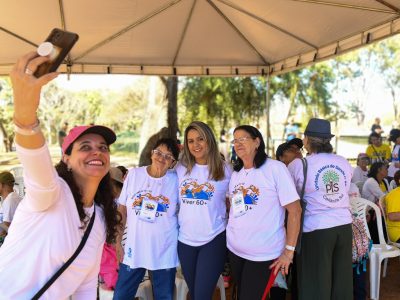 Idosos do Sol Nascente visitam Zoológico de Brasília