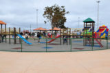 O novo Parque Vivencial e Urbano do Jardim Botânico conta com 24 praças, 12 parques infantis, 6 pontos de encontro comunitários, 2 quadras de esporte e 1 playground