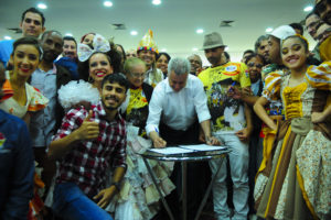O governador Rollemberg assinou durante o encontro o decreto que institiu a Política Brasília Junina.