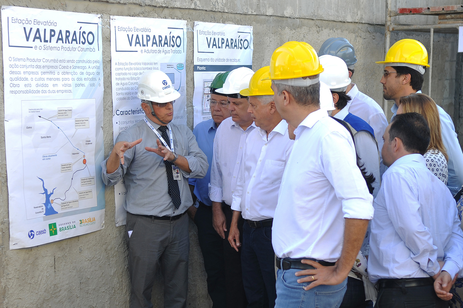 Governador Rodrigo Rollemberg visitou as intervenções nesta quarta-feira (17). Segundo ele, captação de até 2,8 mil litros de água por segundo dará segurança hídrica para a capital federal pelos próximos 30 anos.