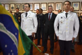 Após 30 anos de trabalho na Polícia Militar do Distrito Federal (PMDF), o coronel Marcos Antônio Nunes de Oliveira passa o comando-geral da corporação ao coronel Fábio Aracaqui de Sousa Lima.