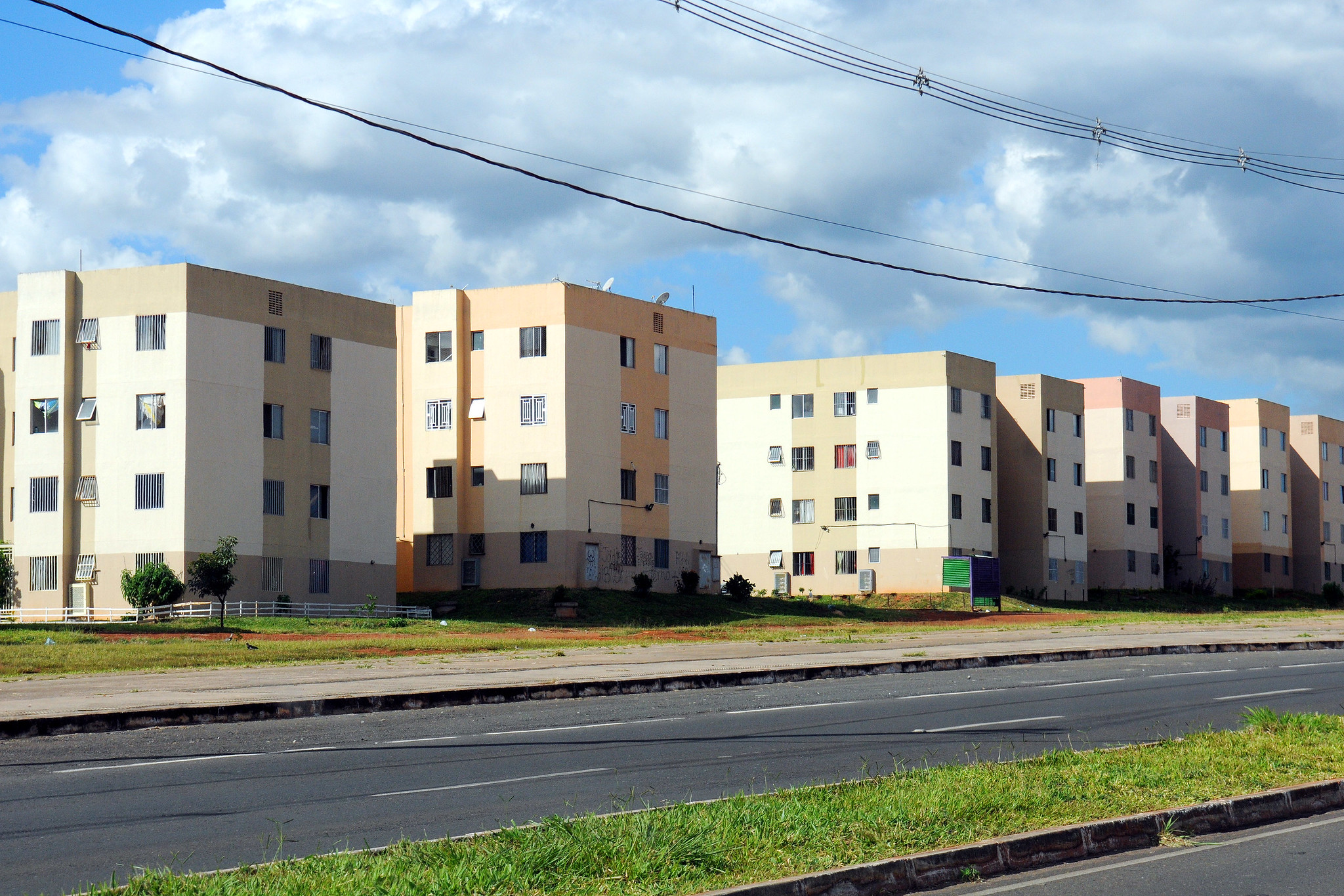 Em 2019, o GDF entregou 752 unidades habitacionais, número que cresceu para 944 em 2020 e para 1.136 em 2021  | Paulo H. Carvalho/Agência Brasília