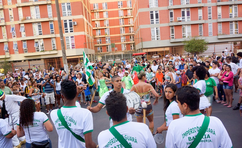 Além de promover integração entre vizinhos e reencontro entre amigos, o Rota 156 é palco para manifestações culturais | Fotos: Zeca Ribeiro/Divulgação