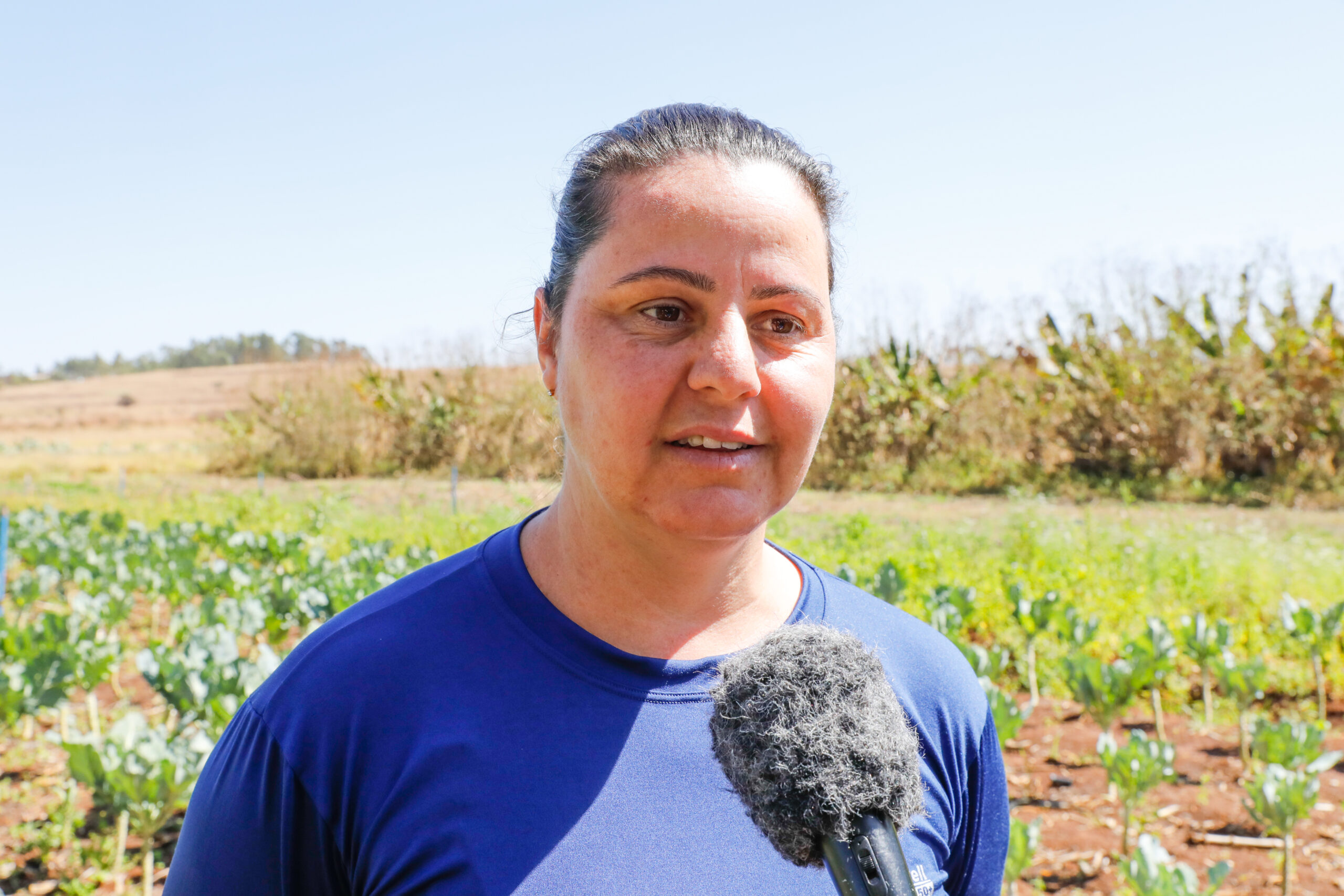 Há oito anos, a agricultora familiar Michelly Sllany Ornelas cuida da propriedade com dedicação e trabalho árduo