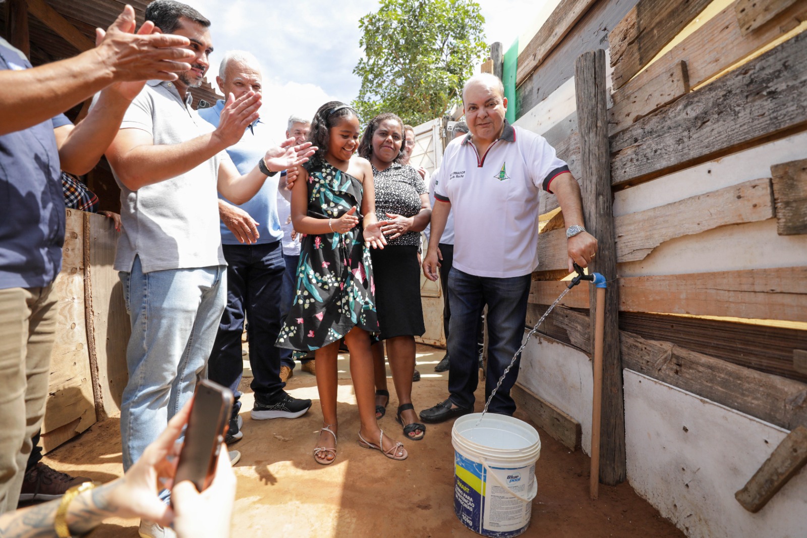 Água encanada leva cidadania para famílias do Dorothy Stang, em Sobradinho