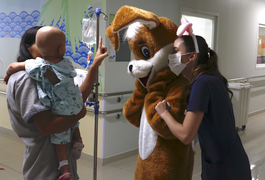 Hospital da Criança de Brasília celebra a Páscoa com pacientes