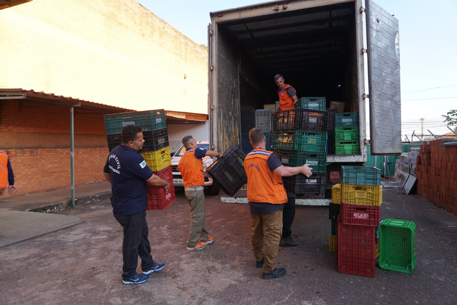 DF Legal doa mais de 520 itens para ajudar desabrigados no Rio Grande do Sul