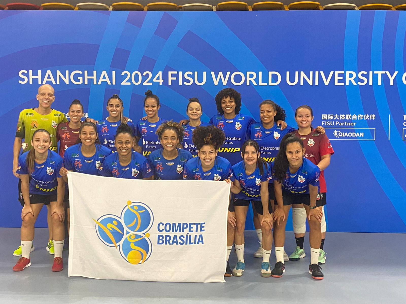 Equipe de futsal do DF vence campeonato na China com apoio do Compete Brasília