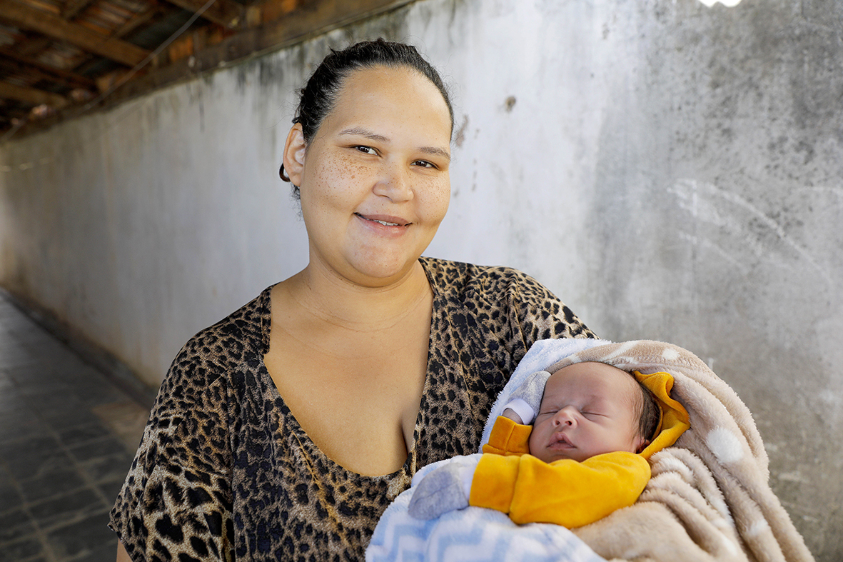 Programa Bolsa Maternidade dá dignidade e segurança às mães vulneráveis do DF