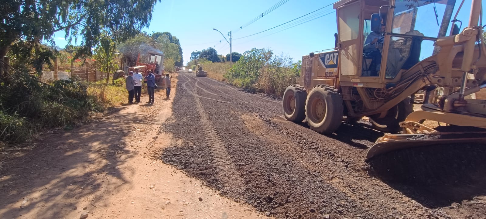 Manutenção de via melhora infraestrutura no Recanto das Emas