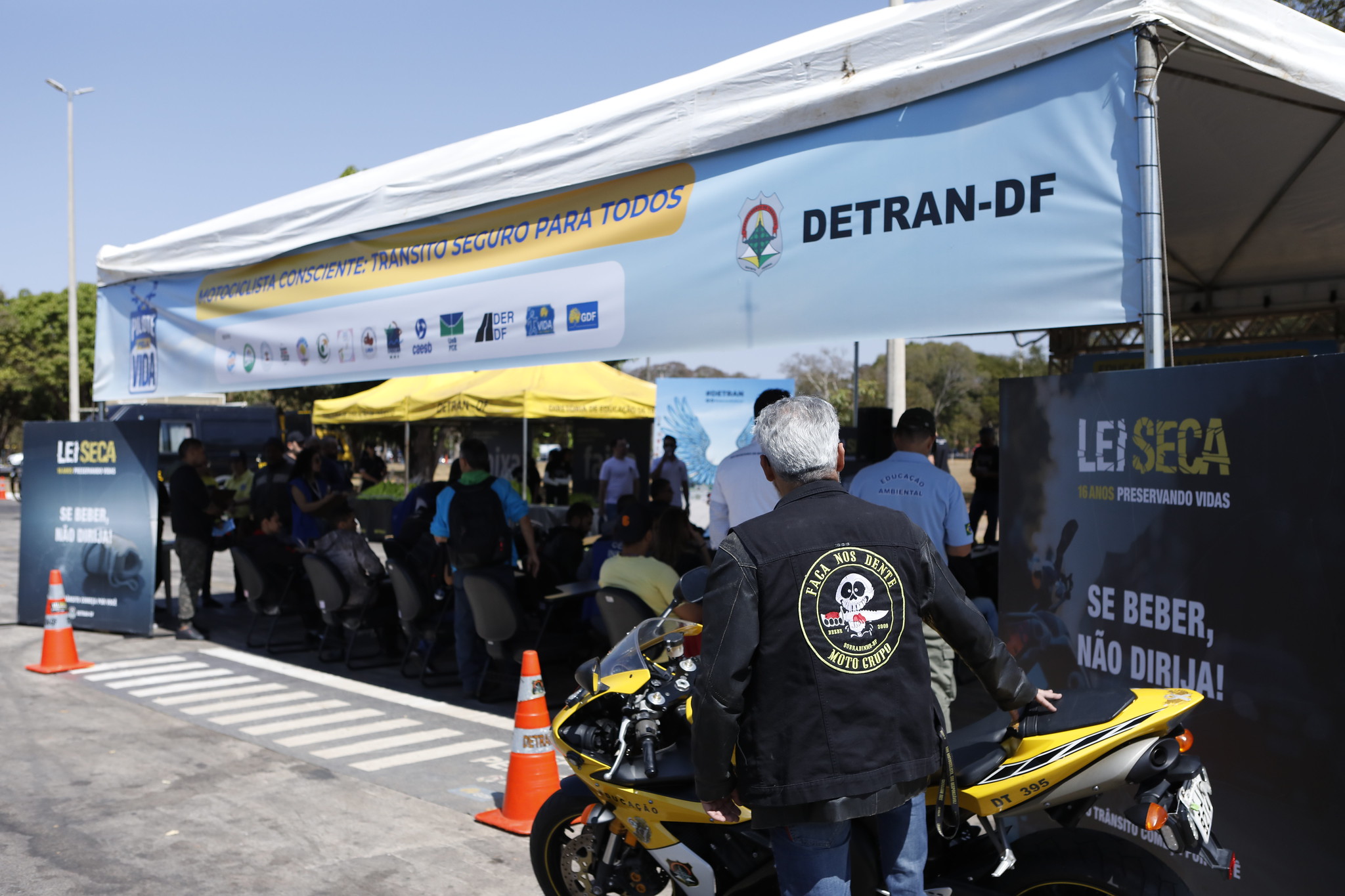 Motociclistas participam de ação educativa sobre segurança e saúde