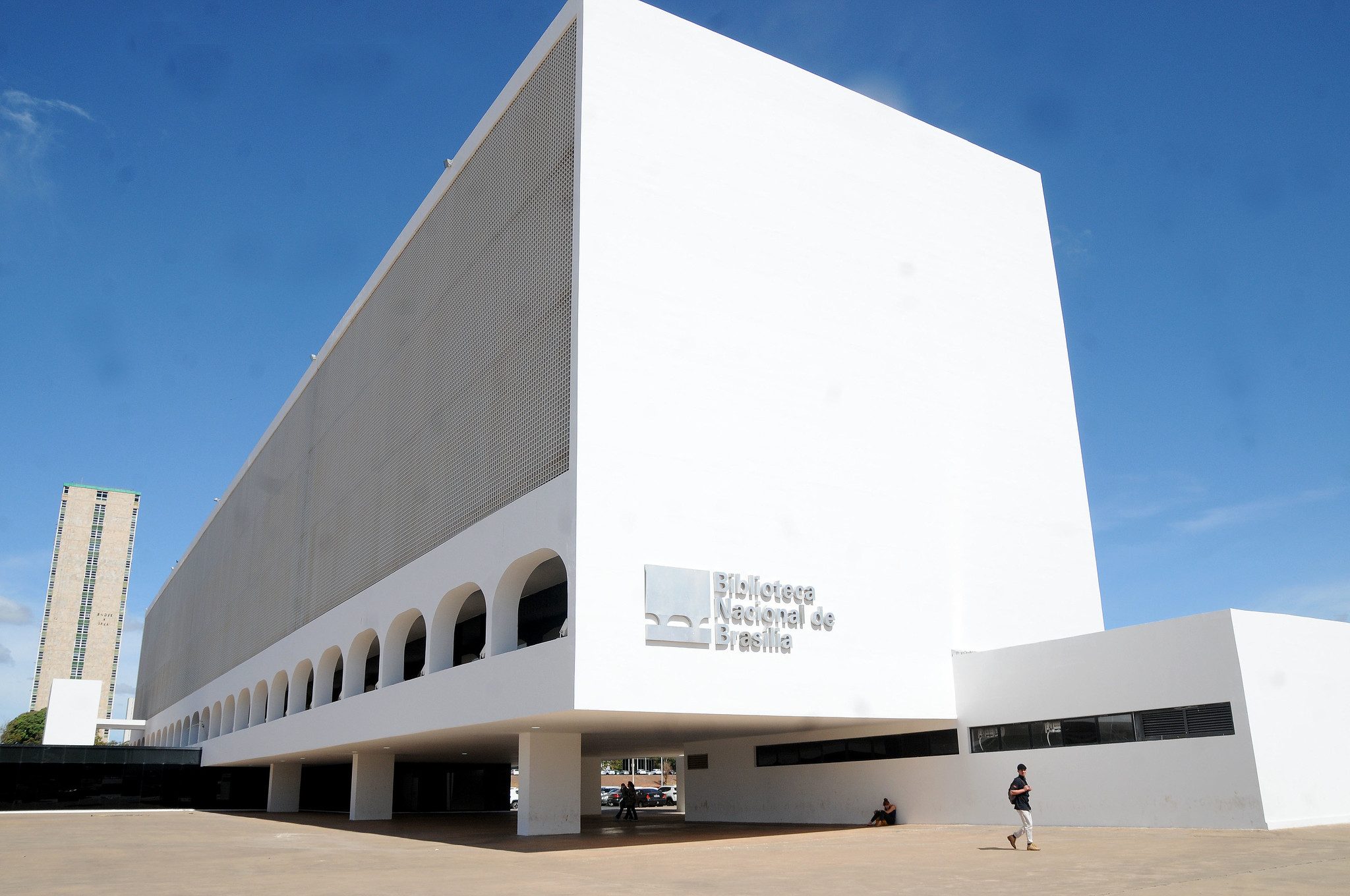 Literatura fantástica invade a Biblioteca Nacional de Brasília no sábado (17)