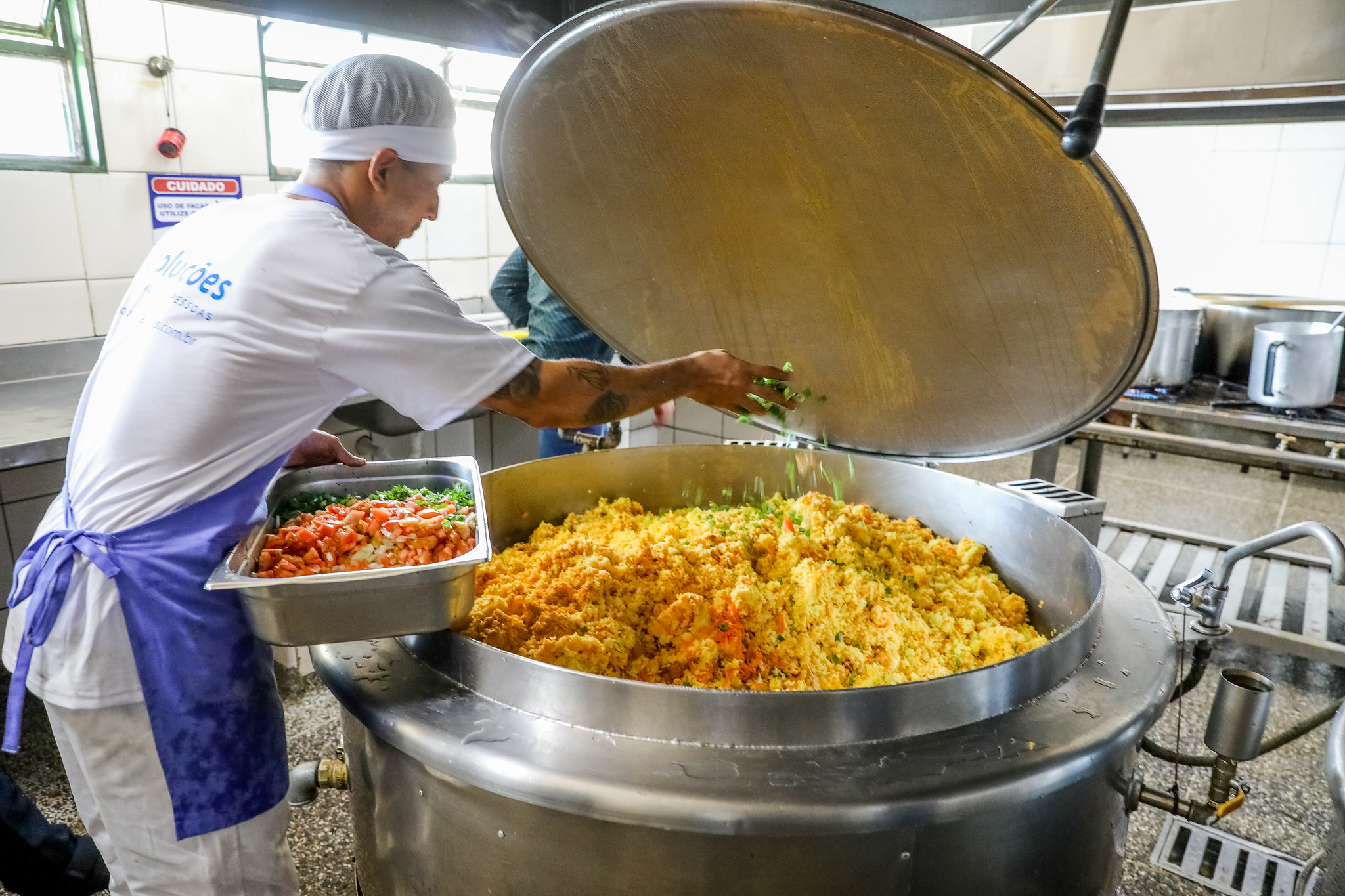 Restaurante Comunitário de São Sebastião passa a oferecer jantar a partir desta terça (13)