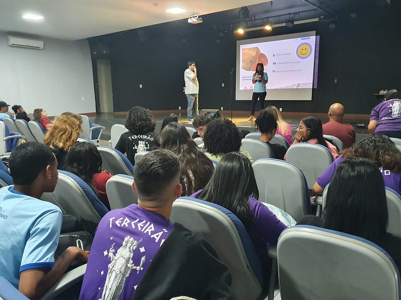 Programa de Desenvolvimento da Liderança Jovem tem recursos descentralizados