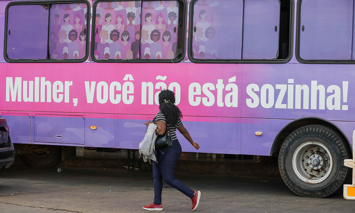 Dia D: Rodoviária recebe ações de combate à violência contra a mulher