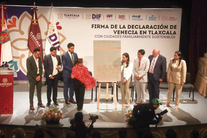 GDF participa, no México, de evento sobre implantação de políticas públicas para famílias