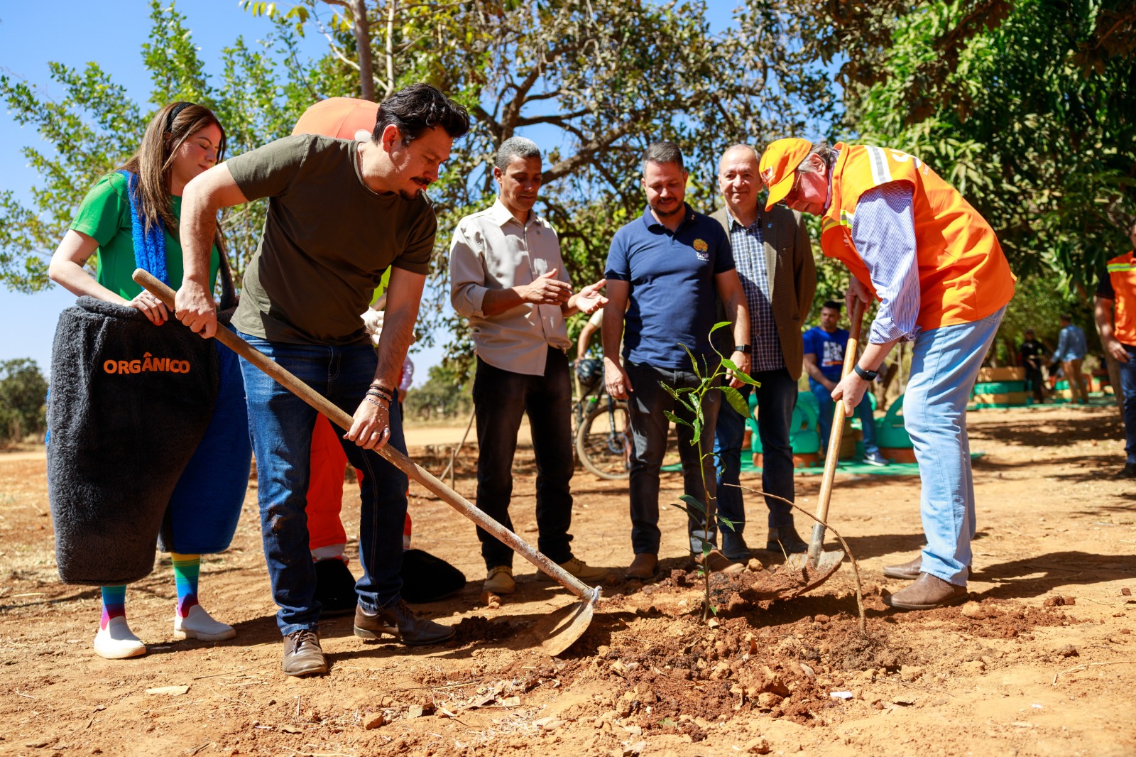 Projeto De Cara Nova retira 733 toneladas de entulho de área de descarte irregular em Planaltina