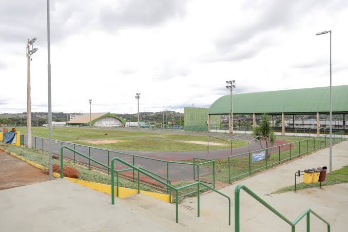 Aulas nos COPs de Sobradinho e Estrutural são suspensas por causa da fumaça