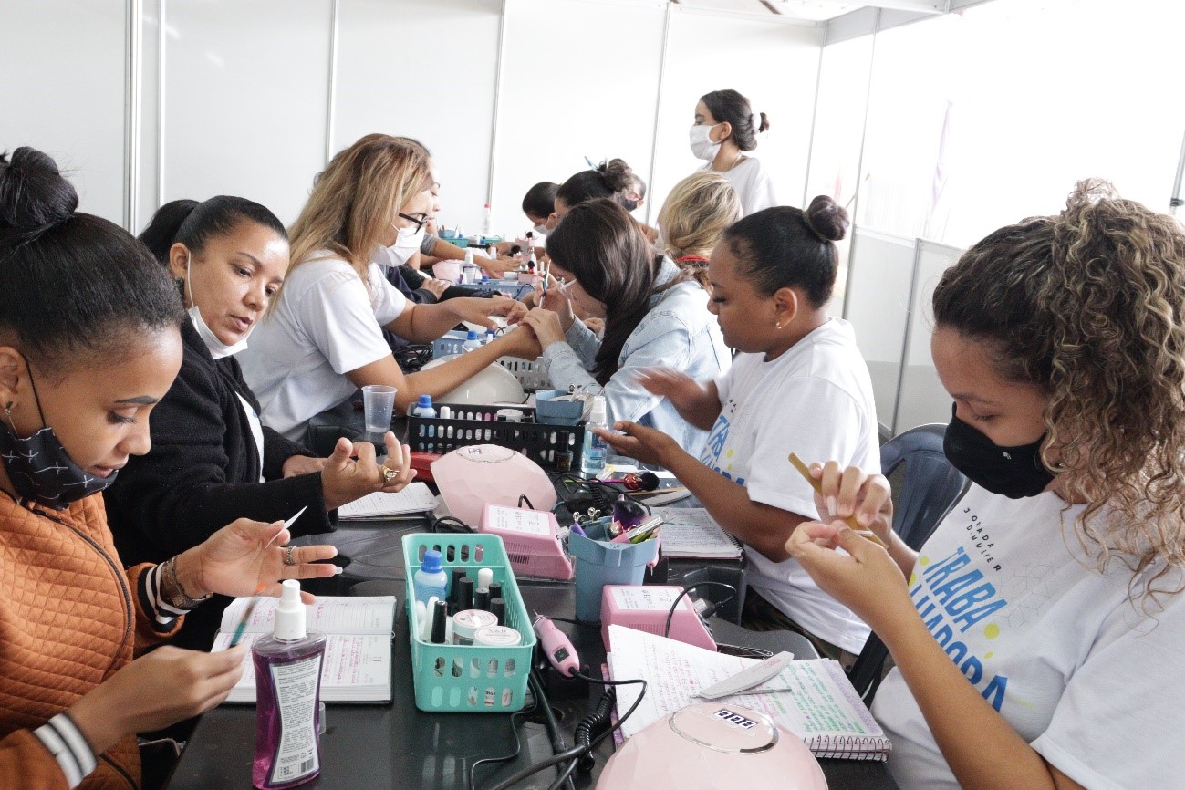 Lançado projeto Jornada da Mulher Trabalhadora da Cidade Estrutural