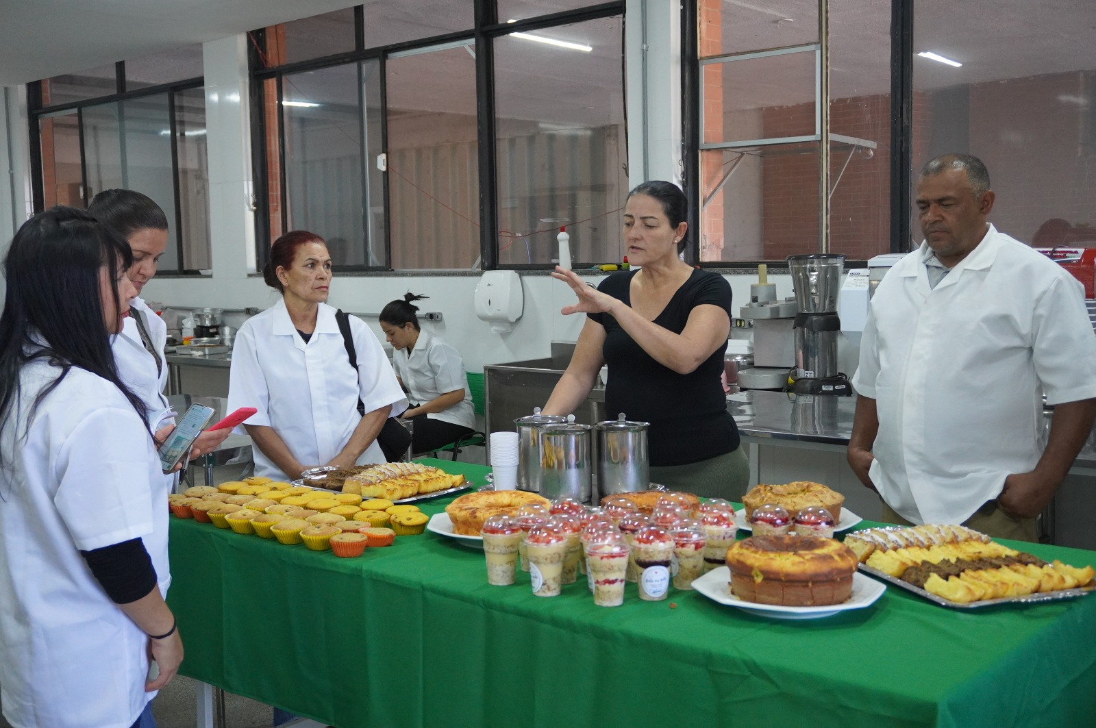 Produção de bolos caseiros é tema de capacitação para produtores rurais