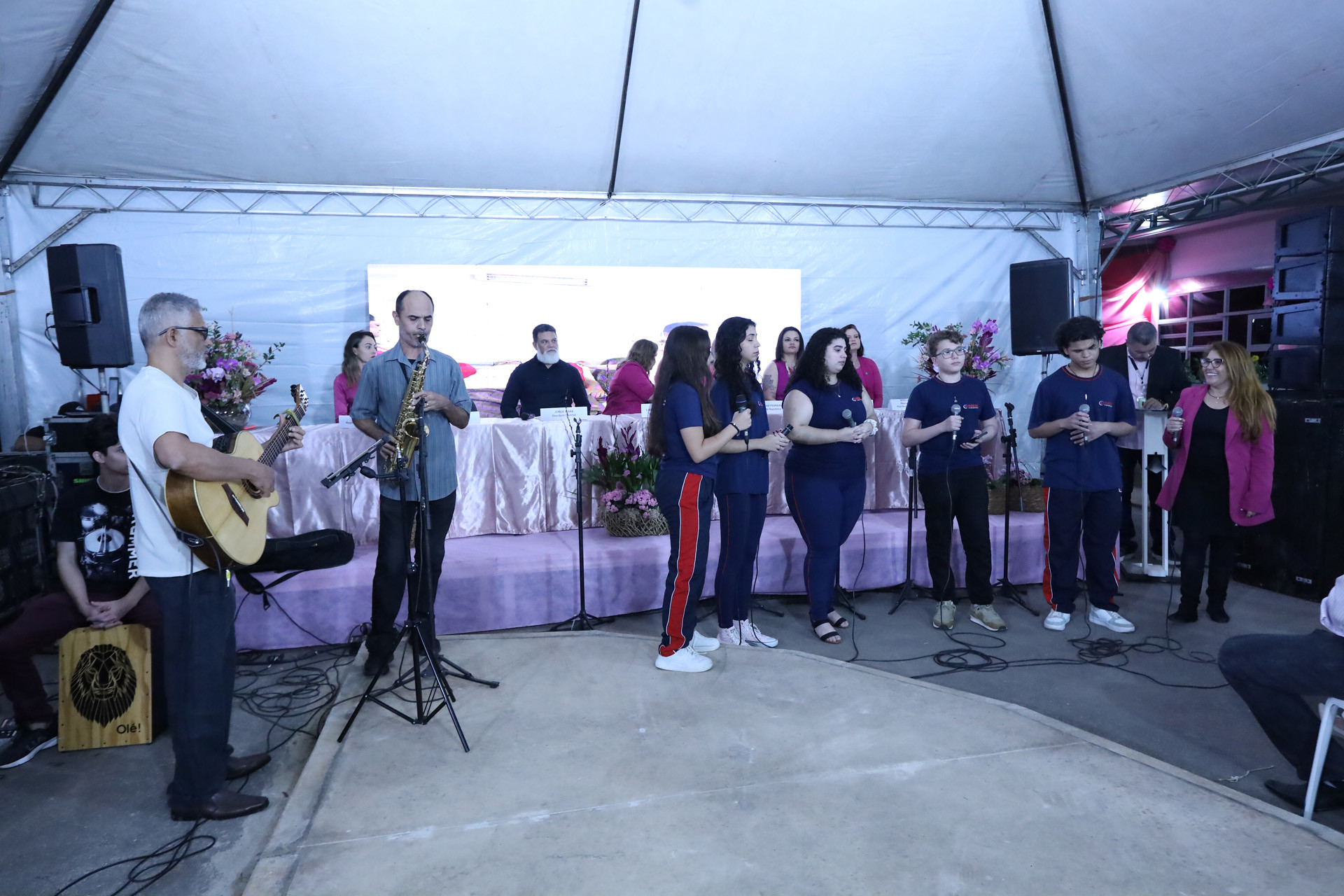 Abertura de força-tarefa destaca dedicação dos servidores do HRT no Outubro Rosa