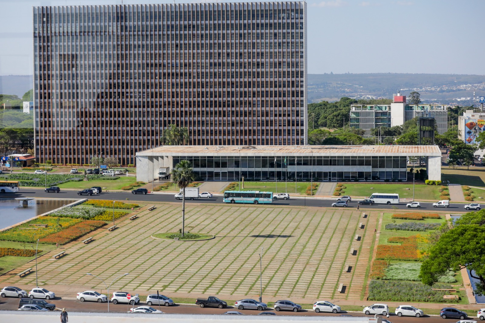 Confira o que abre e o que fecha no Dia do Servidor Público