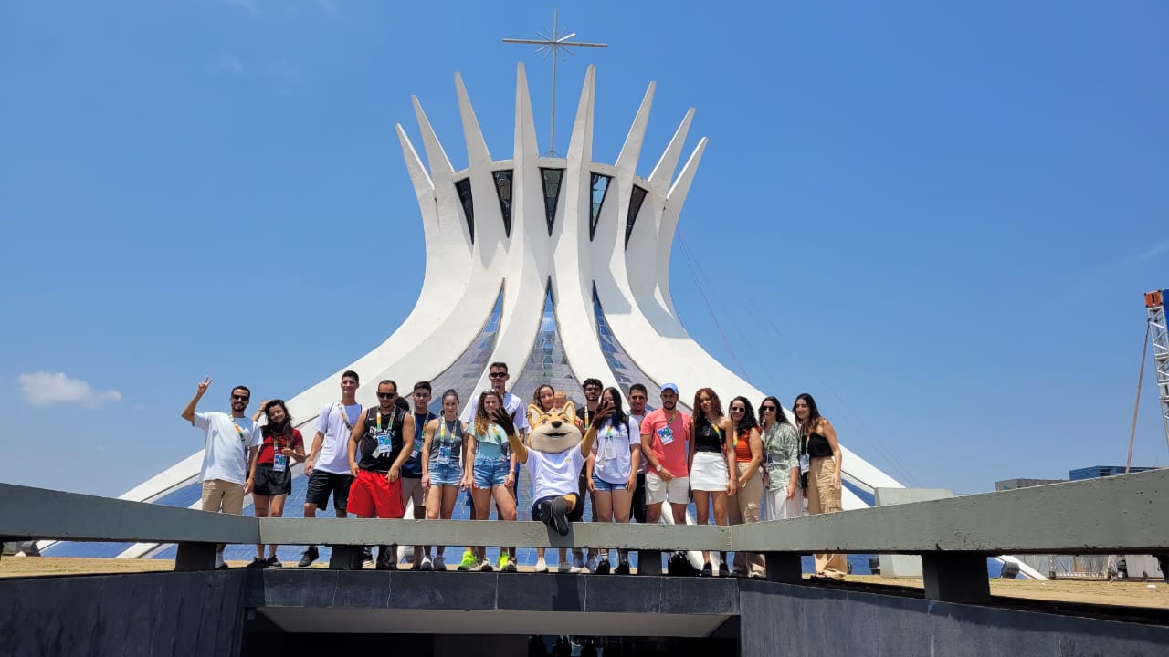 Atletas do JUBs participam de passeio turístico por Brasília