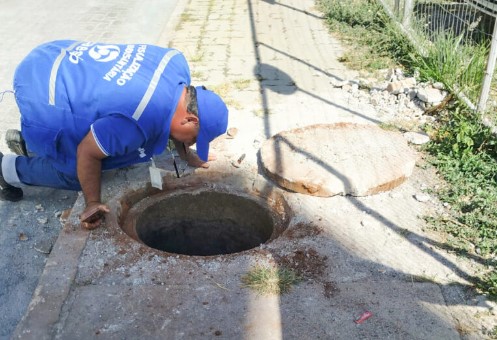 Mais de 5 mil toneladas de lixo foram retiradas do sistema de esgoto do DF desde janeiro