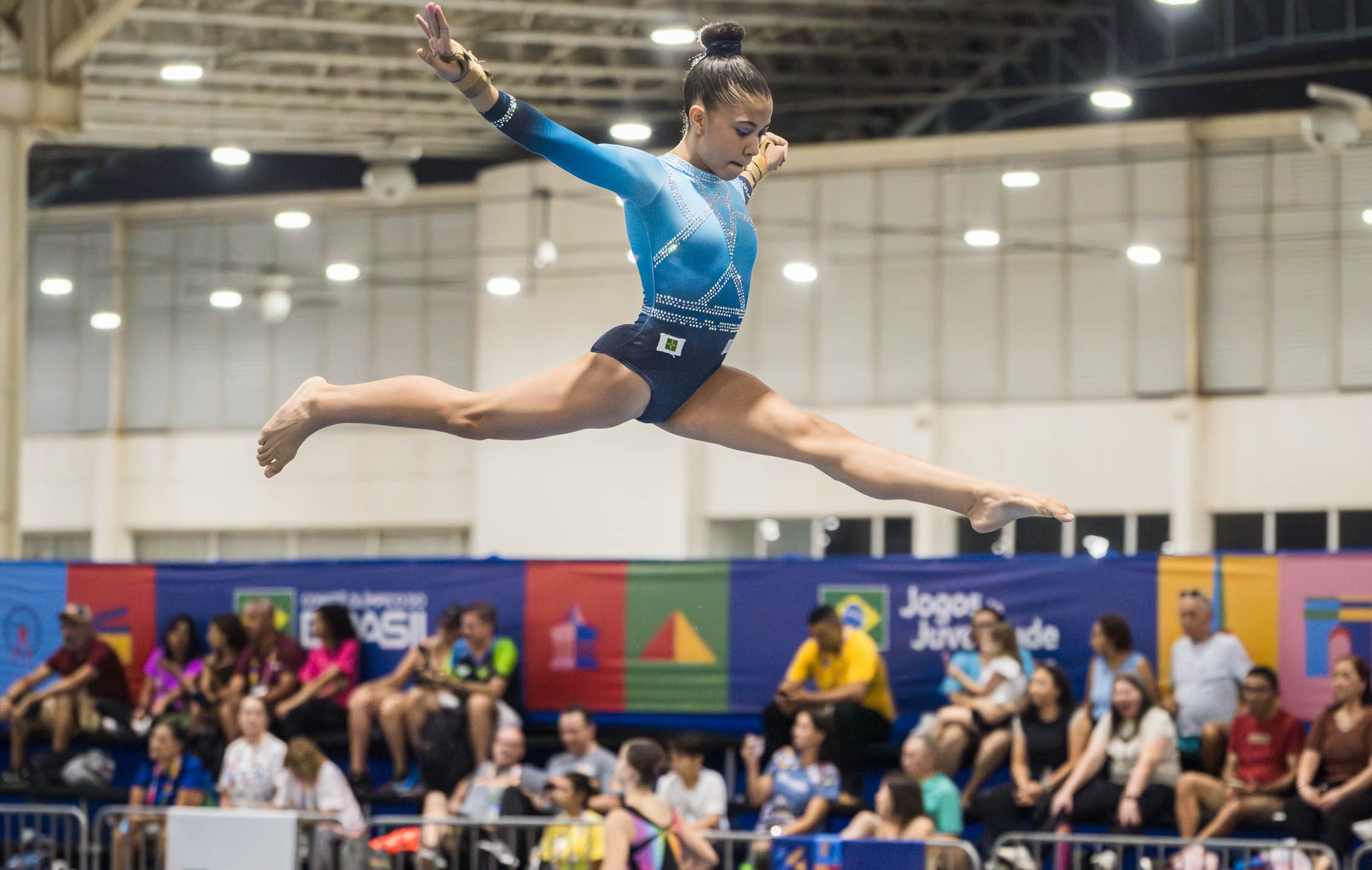 Atletas de ginástica artística do CEM Setor Leste disputarão finais por aparelhos