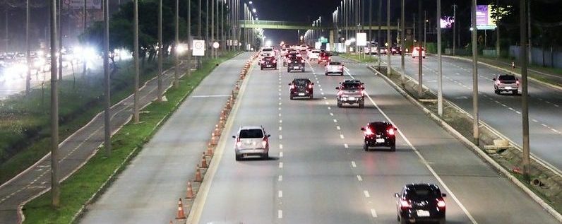 Projeto de modernização da iluminação pública vai substituir 173 mil luminárias em todo o DF