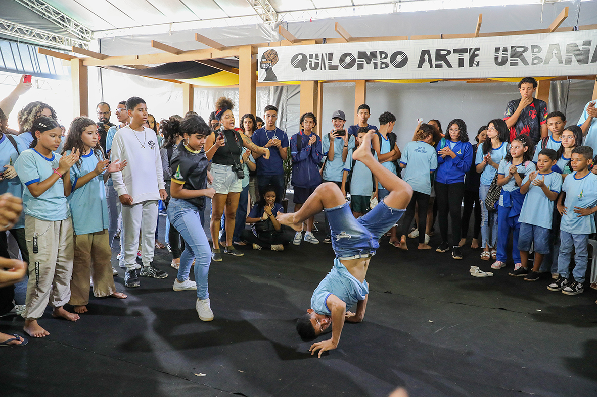 Cultura afro em debate e oficinas de dança agitam festival Consciência Negra 2024