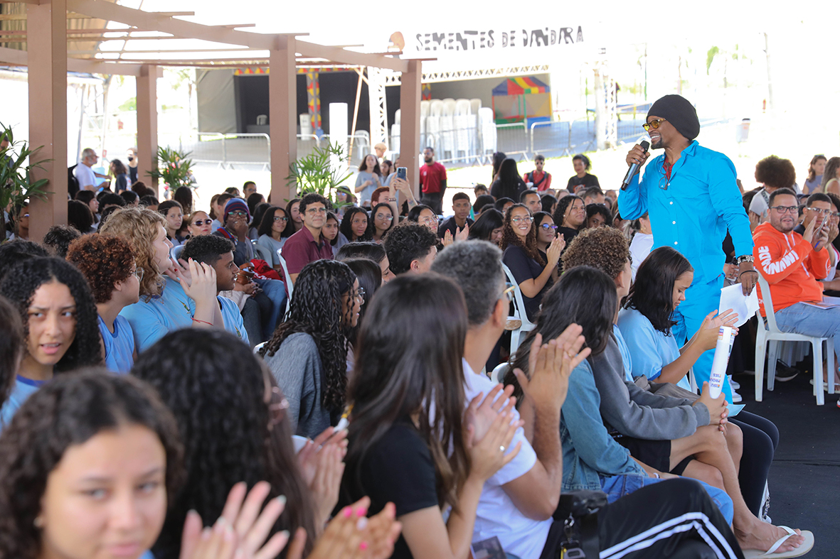 Afrocultura para jovens e muita música no primeiro dia do Festival Consciência Negra