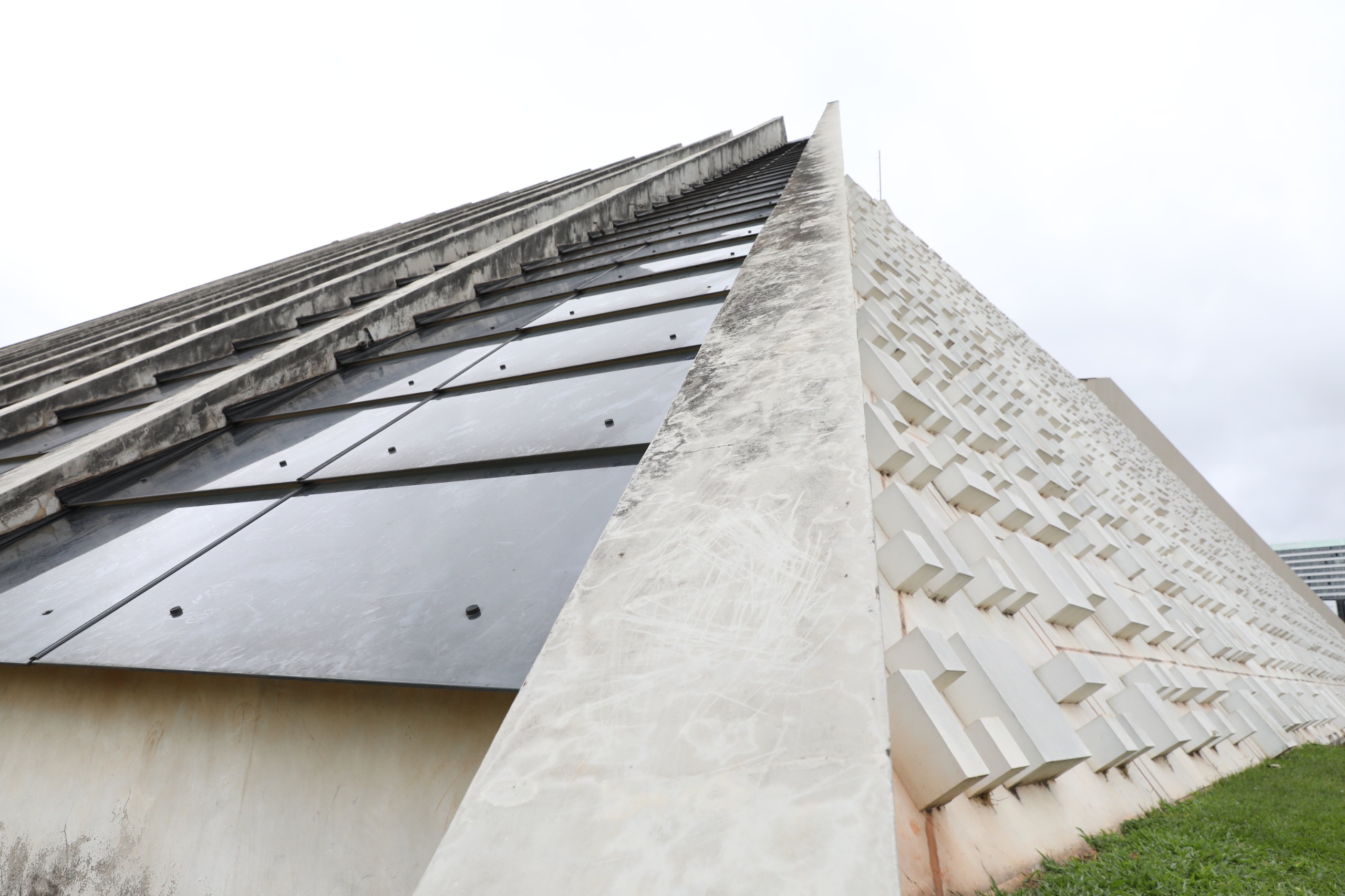 GDF lança edital de licitação da segunda etapa da obra do Teatro Nacional