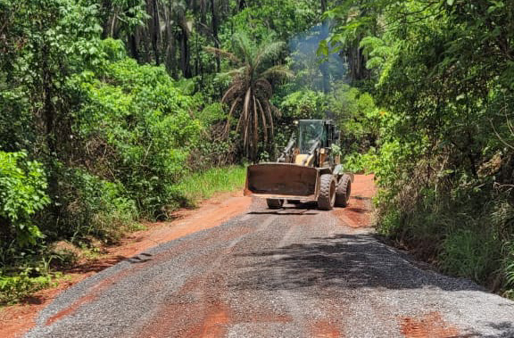 Manutenção de vias não pavimentadas do Bananal beneficia 500 famílias da região