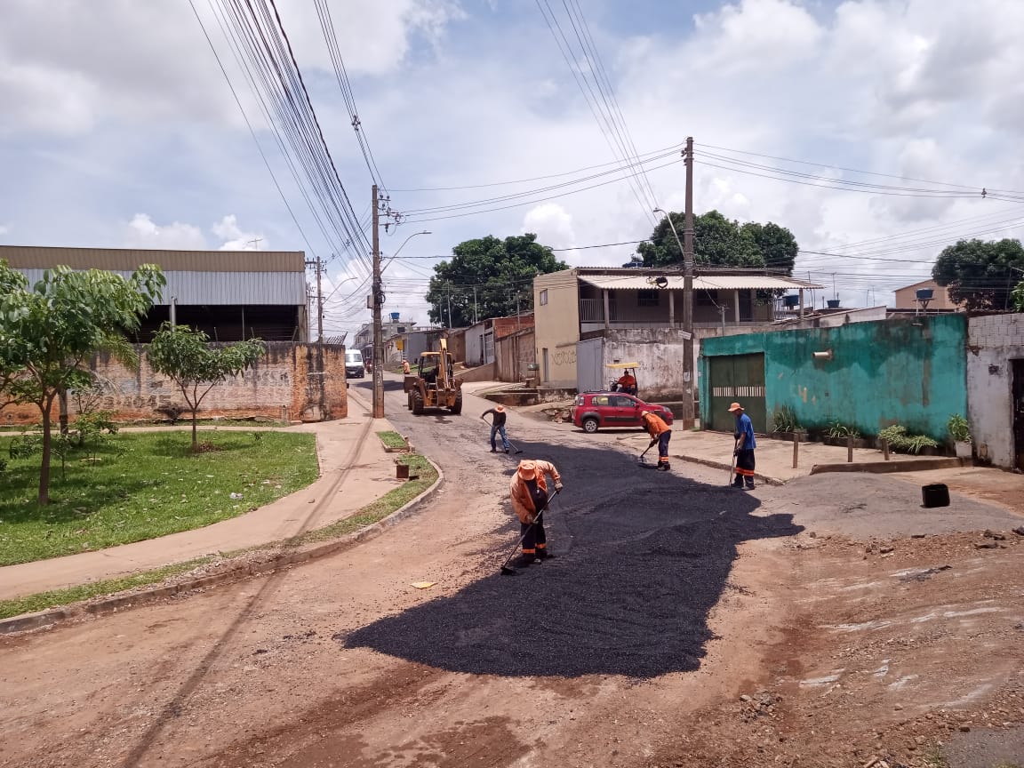 Obra vai melhorar trafegabilidade em vias do Sol Nascente/Pôr do Sol atingidas pela chuva